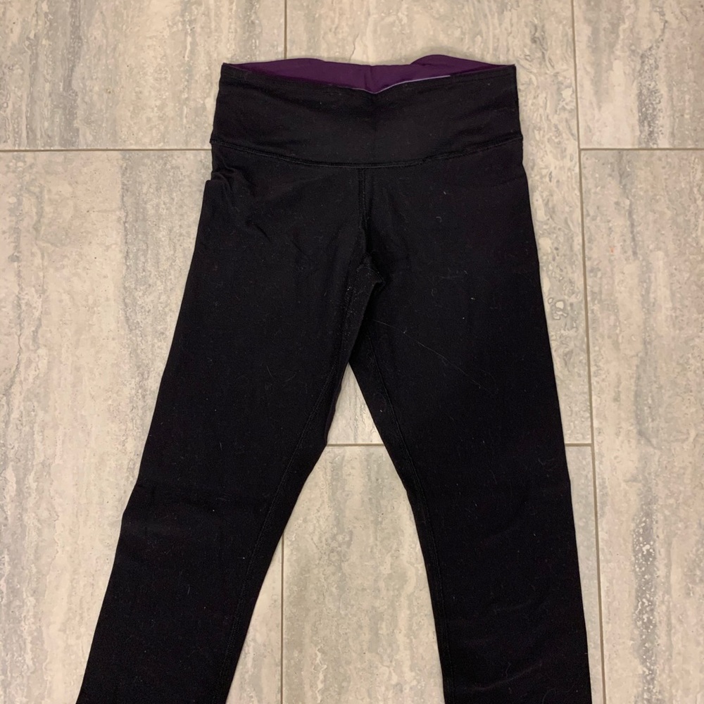 LULULEMON LEGGINGS!!